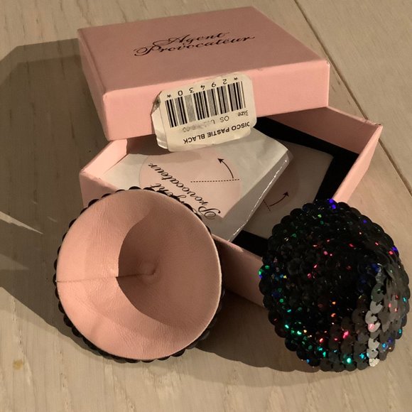 NWT Agent Provocateur Disco Black Sequin Pasties - Picture 2 of 2